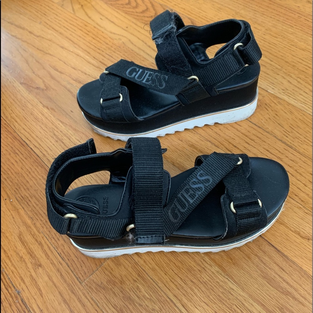 GUESS Velcro Strap Platforms✖️ - Picture 1 of 6
